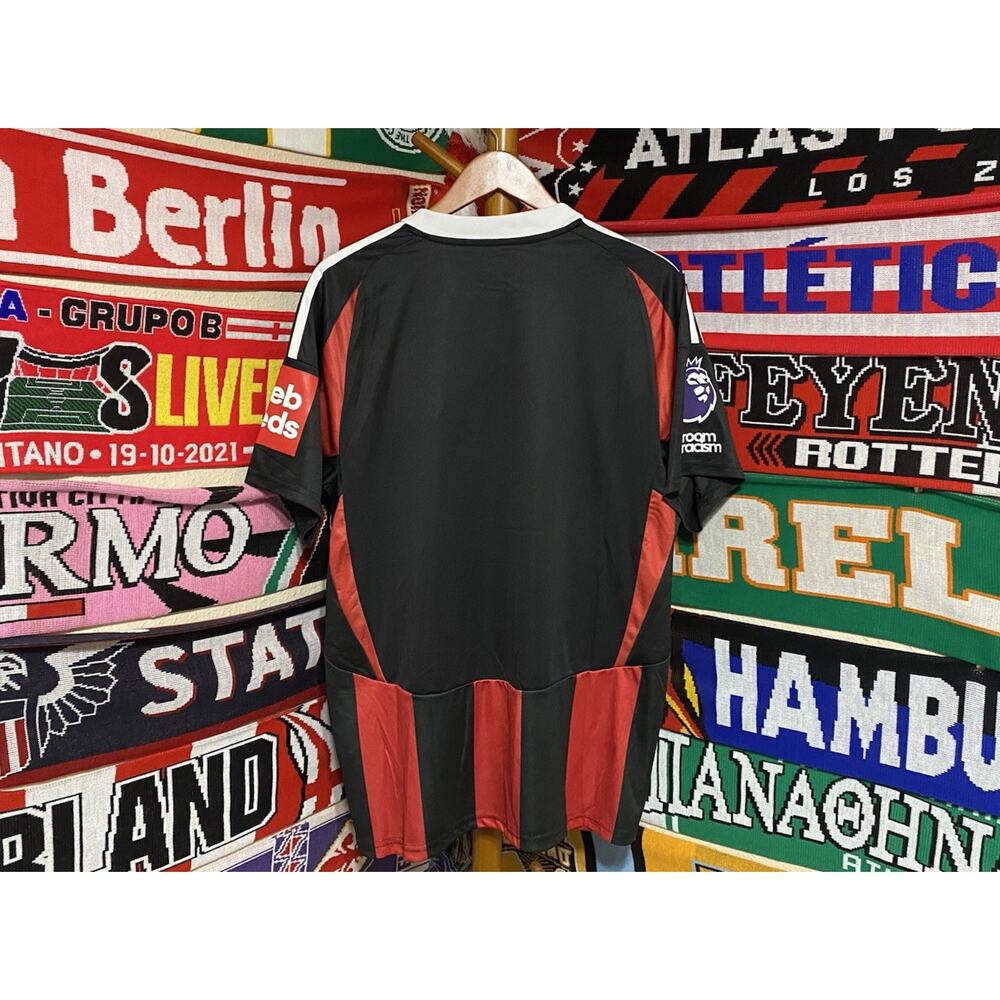 Fulham | Men’s Large Alternative Jersey - Picture 7 of 7